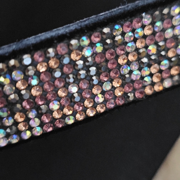 Yellow Box  Womens Flip Flops  Black / Multi Colored Rhinestons  Womens 8 - Picture 7 of 11